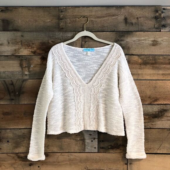 Dina Be cropped cream v-neck laced trimmed sweater - S - 🙂3/$15 - Picture 1 of 8